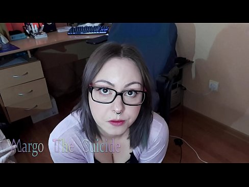❤️ Секси девојка со наочари длабоко го цица дилдото на камерата ❌ Порно на mk.tubesexer-com.ru ❌❤